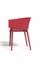 Africa chair de la marque Vondom dessinée par Eugeni Quillet pour extérieur