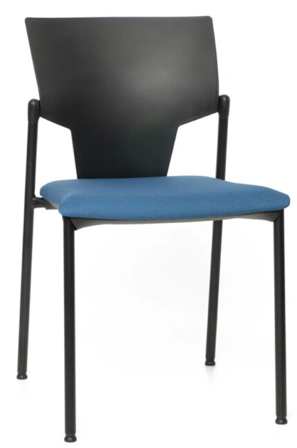 design creation studio mobilier sur mesure Kvadrato kv132. Fournisseur de mobilier de bureau sièges et fauteuils sur mesure de qualité