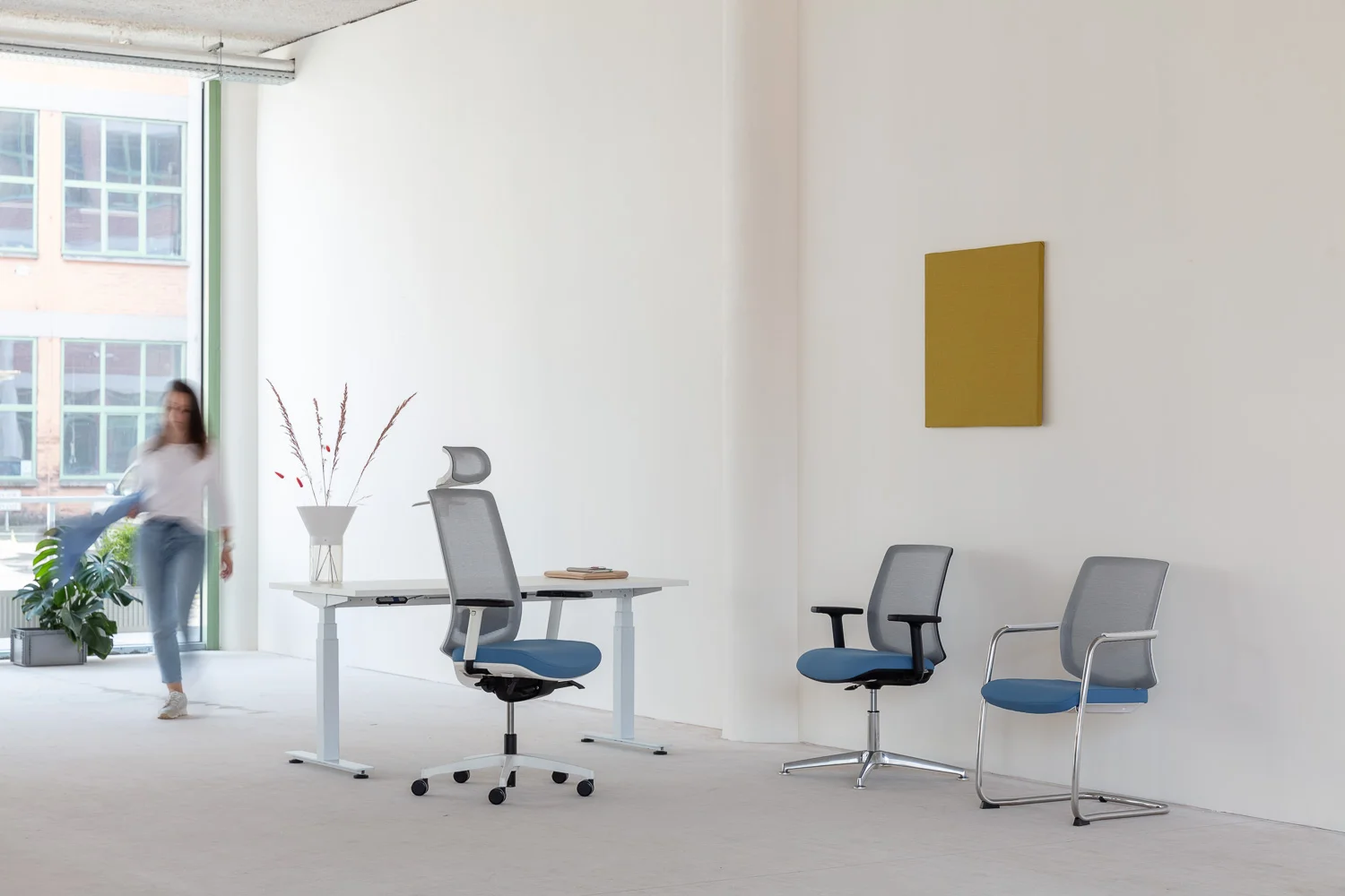 banner sieges gamme RIM Design creation studio Fabrication de meubles de bureau personnalisés