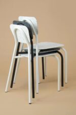 chaise Mahaut noire furniture for good design creation studio Solutions de mobilier de bureau sur mesure pour professionnel