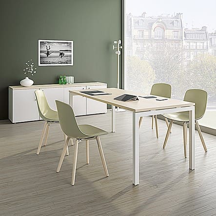 Table de travail revetement bois et pied en métal Promotion de mobilier professionnel de bureaux de qualité