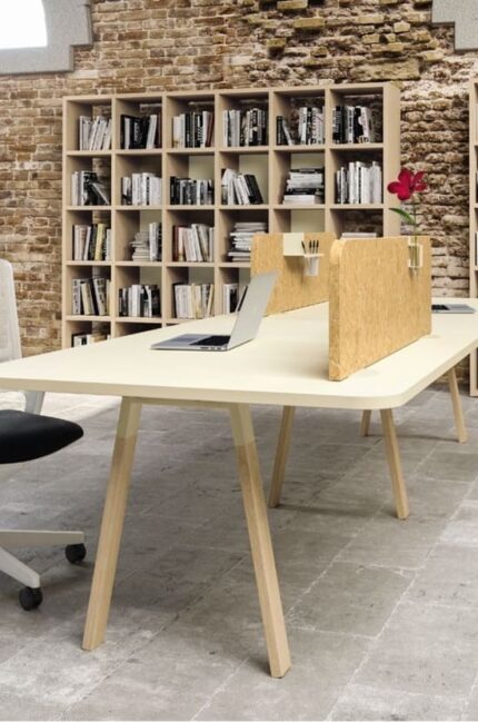 ATREO Wood bureau personnalisable de la marque italienne ALEA - Design Création Studio