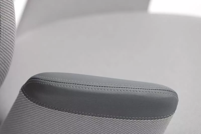siège de bureau avec accoudoirs tissu ergonomique et professionnel