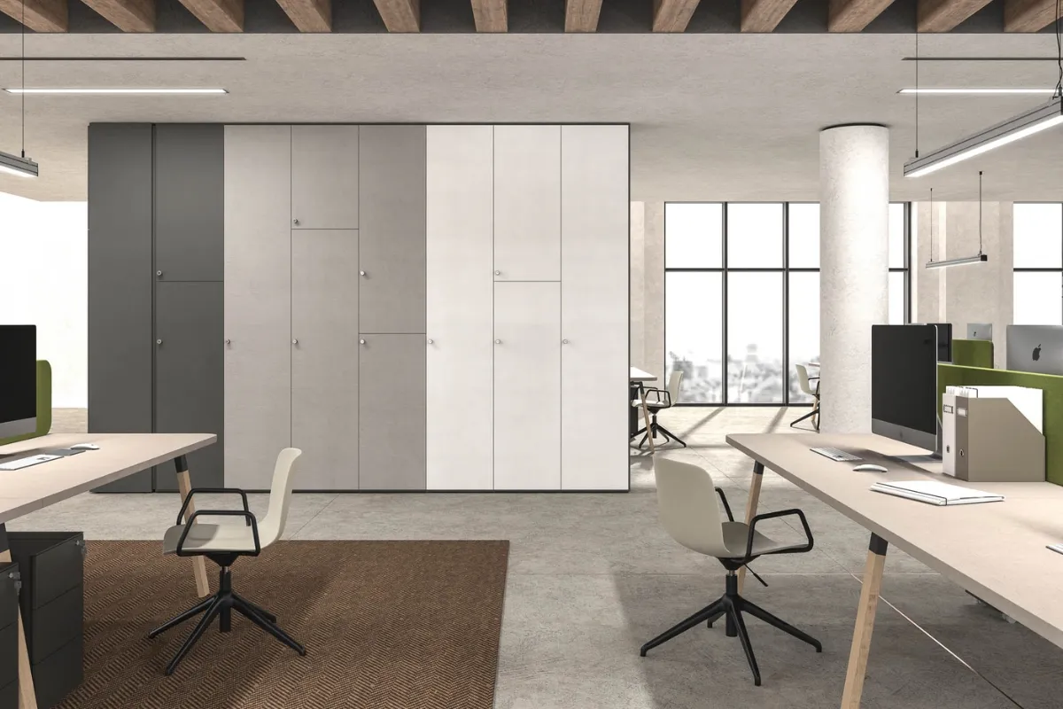 Aménagement bureau professionnel optimisé pour le confort avec mobilier ergonomique par Design Création Studio.