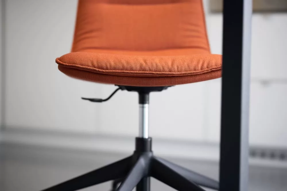 Fauteuil de bureau polyvalent pour espace de travail télétravail