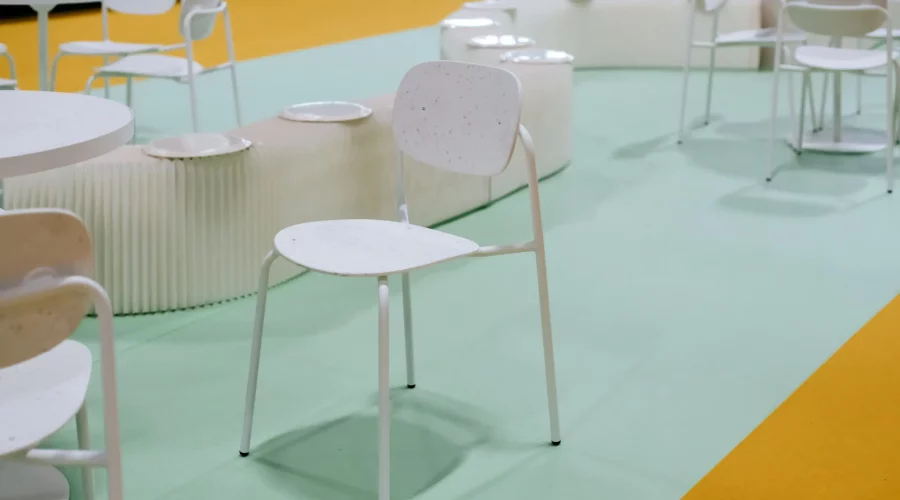 chaise-uso-furniture-for-good-environnement Solutions de mobilier de bureau sur mesure pour professionnel
