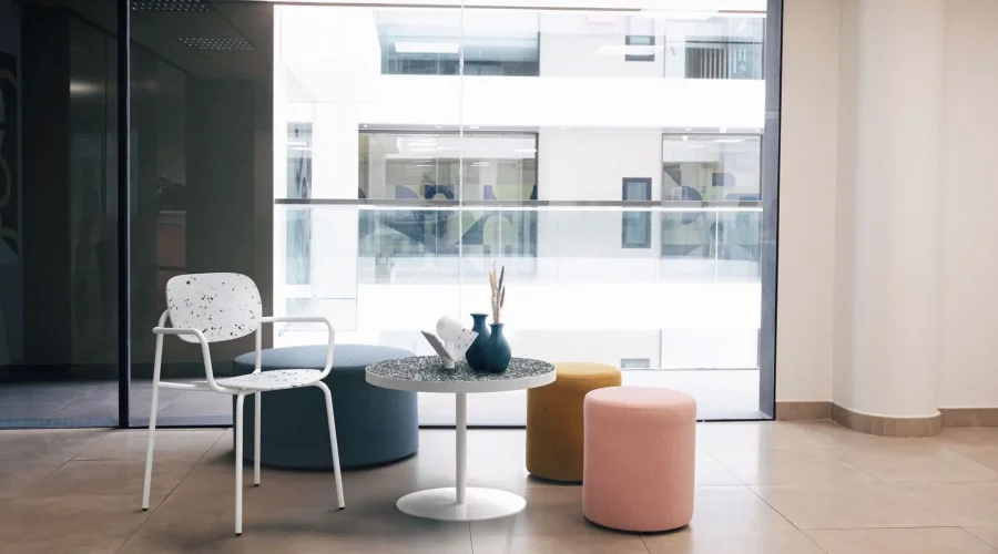 chaise-uso-furniture-for-good-environnement Mobilier de bureau unique et fait main de qualité